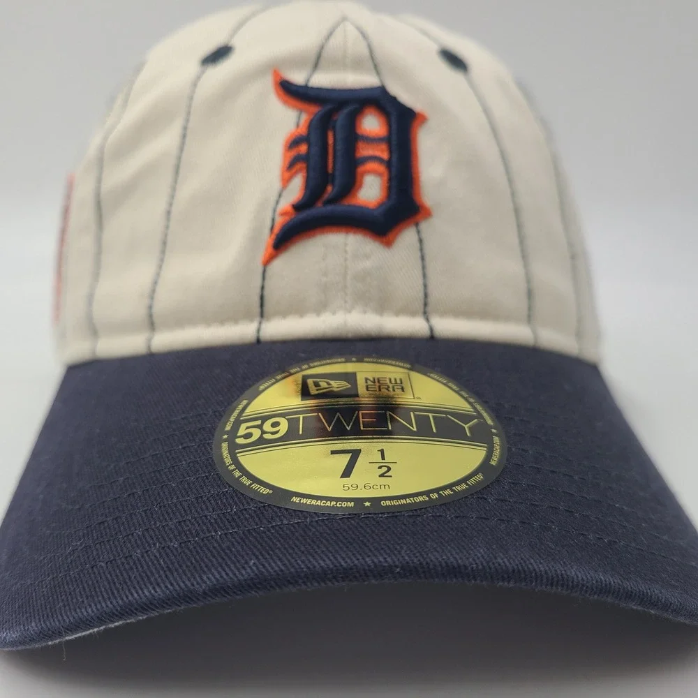 Detroit Tigers Hat Fitted 7 1/2 New Era 59Twenty Beige Blue MLB Pinstripes Men